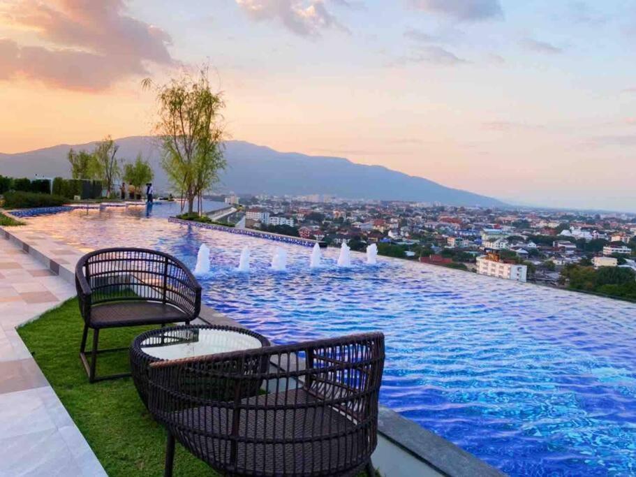New & Cozy 2 Bedroom @ The Astra Sky River अपार्टमेंट Chiang Mai